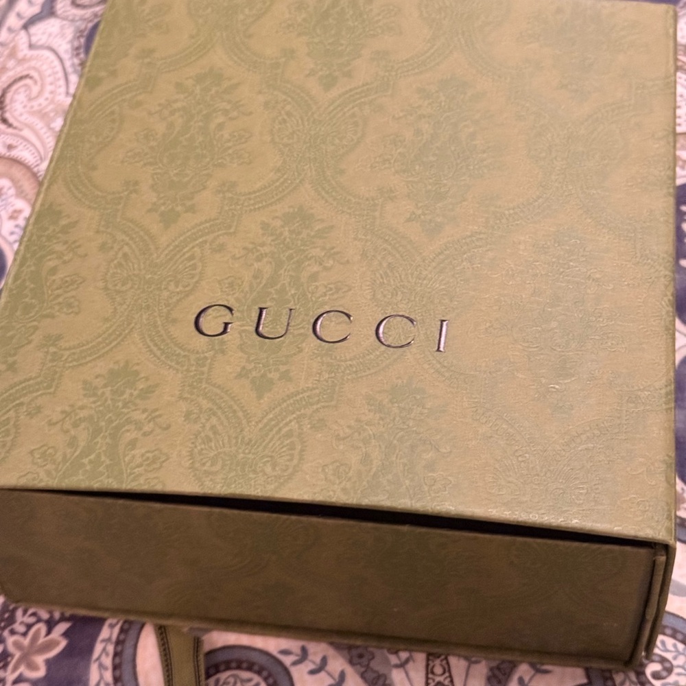 Authentic Gucci Marmont Wide Black leather Belt with Gold GG Buckle - Size 95 - Picture 6 of 8